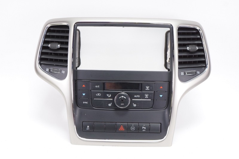 JEEP GRAND CHEROKEE Heater Climate Control A/C Bezel Trim OEM 2011 - 2013