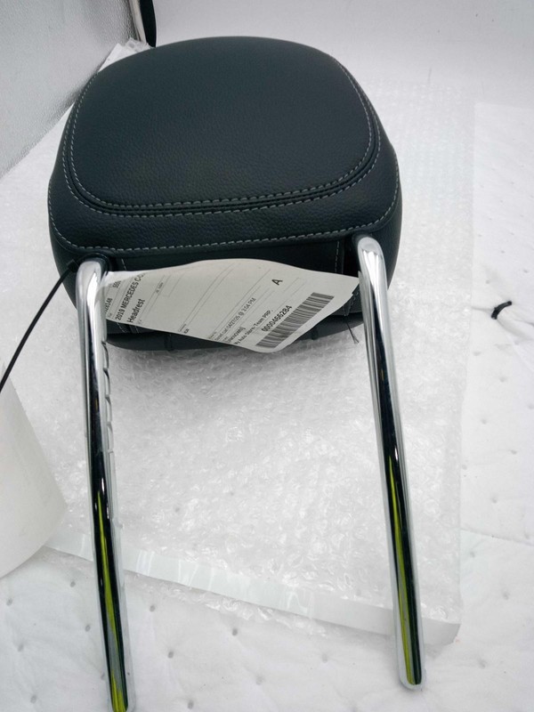 2019 Mercedes-Benz C-Class Headrest - Used, 112k Miles, OEM Quality