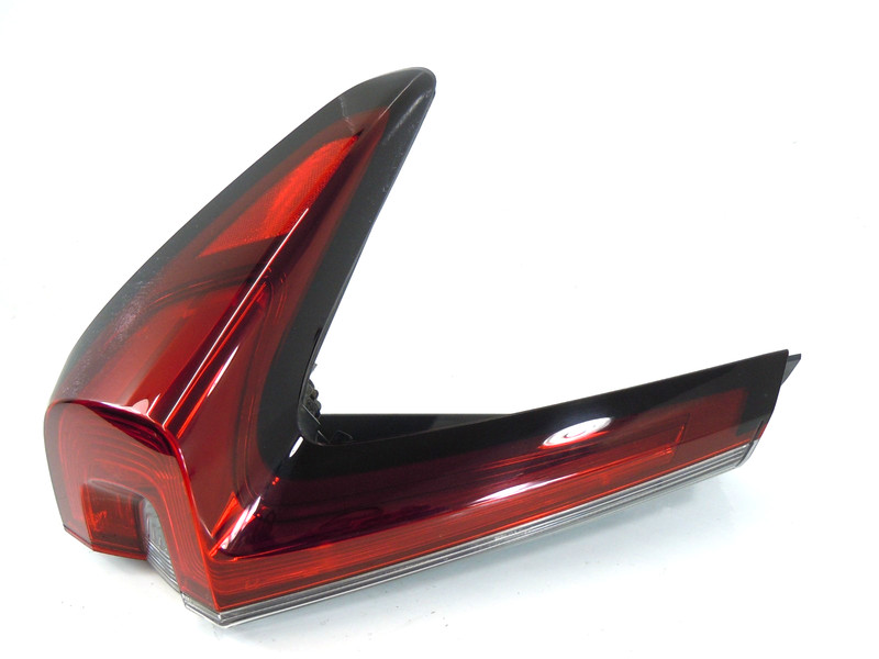 2020-2022 Honda CR-V Quarter Panel Mounted Tail Light Driver Left LH OEM
