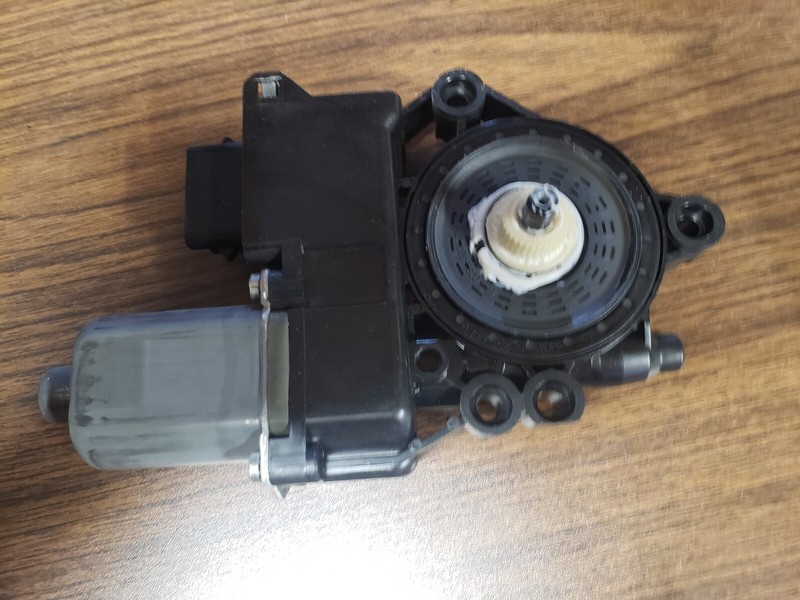 OEM 11-14 Hyundai Sonata Front Left Driver Door Power Window Regulator Motor