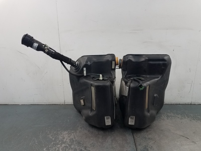 2017 Chevy Corvette C7 Grand Sport Fuel Tanks / Filler Neck #5772 V10