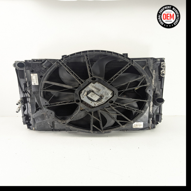 2007-2010 BMW E90 328I 335I FRONT RADIATOR ASSEMBLEY FAN & RADIATOR