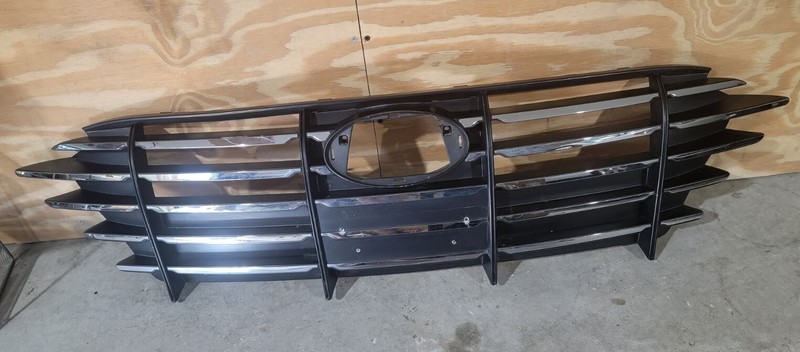 2020 2021 HYUNDAI SONATA Front Bumper Chrome Grille 86351-L0100 OEM