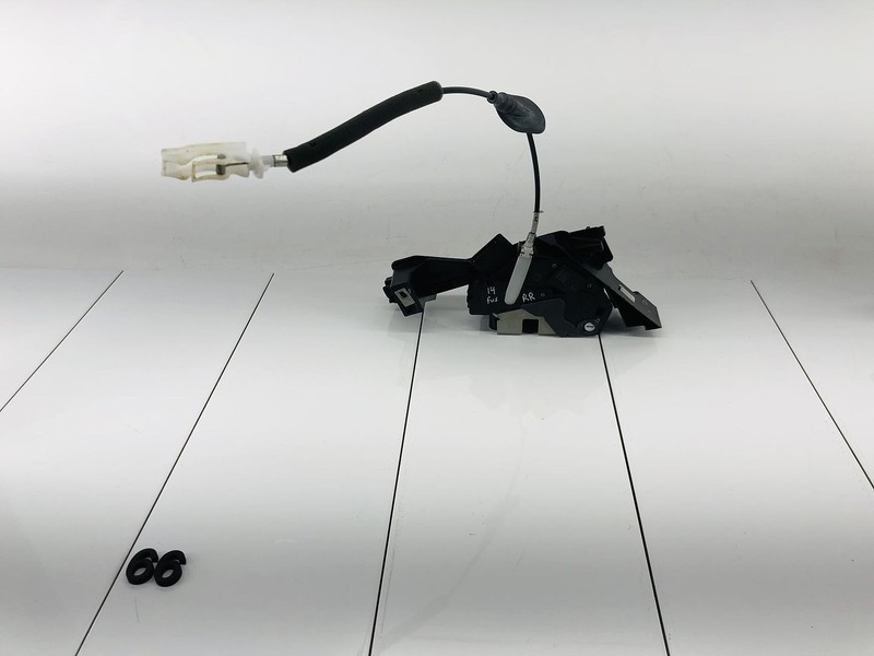 13-20 FORD FUSION REAR RIGHT PASSENGER SIDE DOOR LOCK LATCH ACTUATOR OEM
