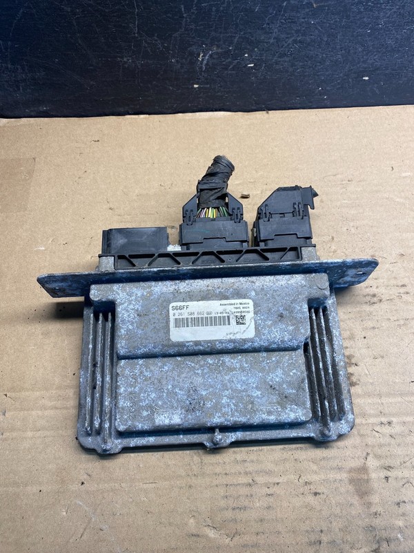 2012 2014 Ford Van E150 E250 5.4L Engine Control Module Unit ECU AE2147 DG