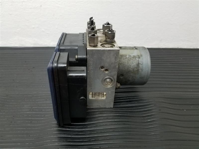 2011 Dodge Durango ABS Pump Assembly W/O Adaptive Cruise OEM 68085389AA