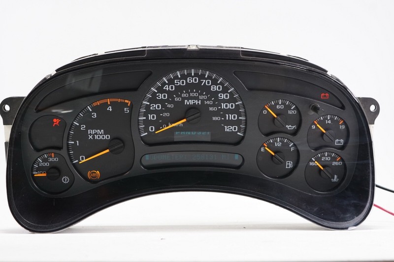 CADILLAC ESCALADE Gauge Instrument Cluster Speedometer 258K OEM 2003 - 2005