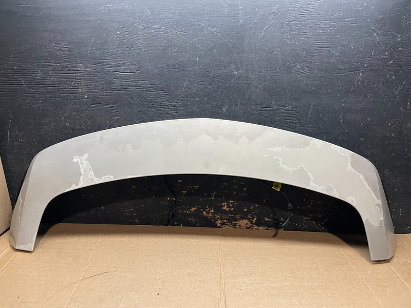 2010-2016 Cadillac Srx Upper Rear Spoiler Wing Brake Light Oem z5758DG