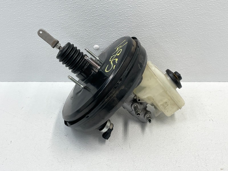 2016 2017 Lexus IS200t Power Brake Booster Master Cylinder W/Reservoir 1485 OEM