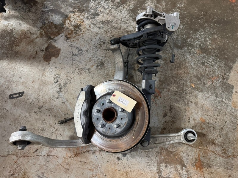 17-22 Tesla M3 Front Right Knuckle Disc Rotor Wheel Hub Brake Caliper 10091 S12
