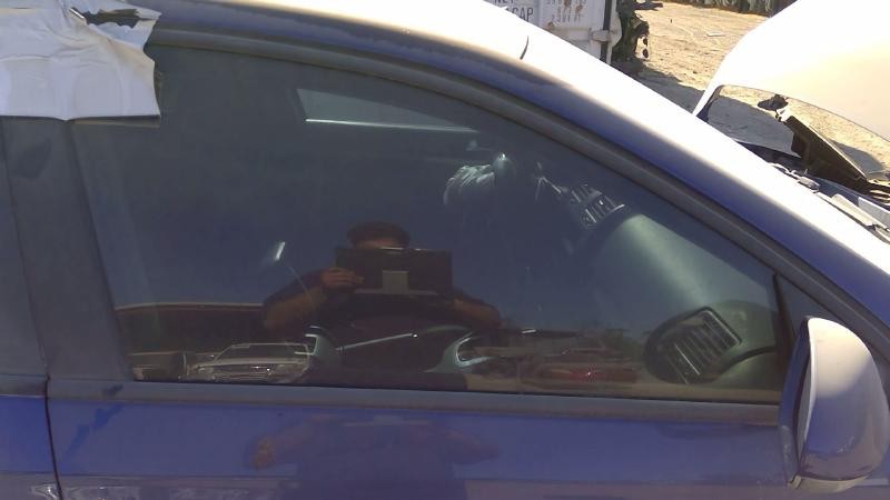 Front Door Glass/window JETTA Right 05 06 07 08 09 10