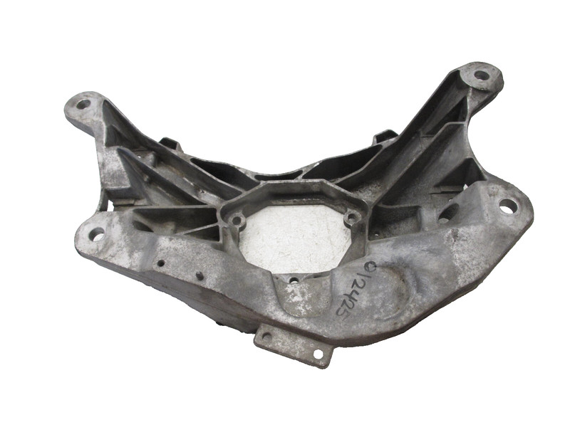 08-18 AUDI 8T A5 A4 S4 S5 QUATTRO AUTOMATIC TRANSMISSION MOUNT BRACKET OEM 01242