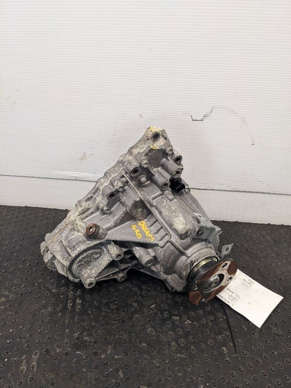 Transfer Case AWD 2.0L Fits 16-19 INFINITI Q50 1137984