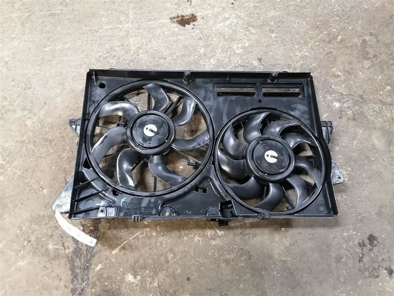 Radiator Fan Motor Fan Assembly Fits 13-19 EXPLORER 1035432