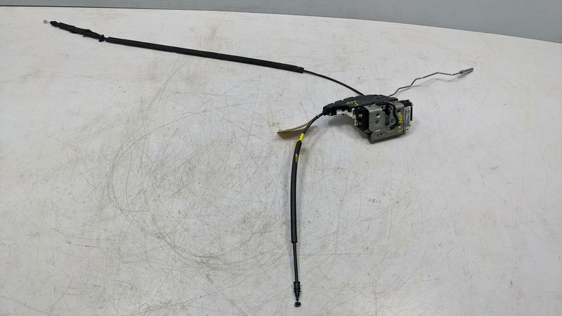Front Right Door Lock Latch 2019 Dodge Charger 04589916AG 2011-2019 2020 2021