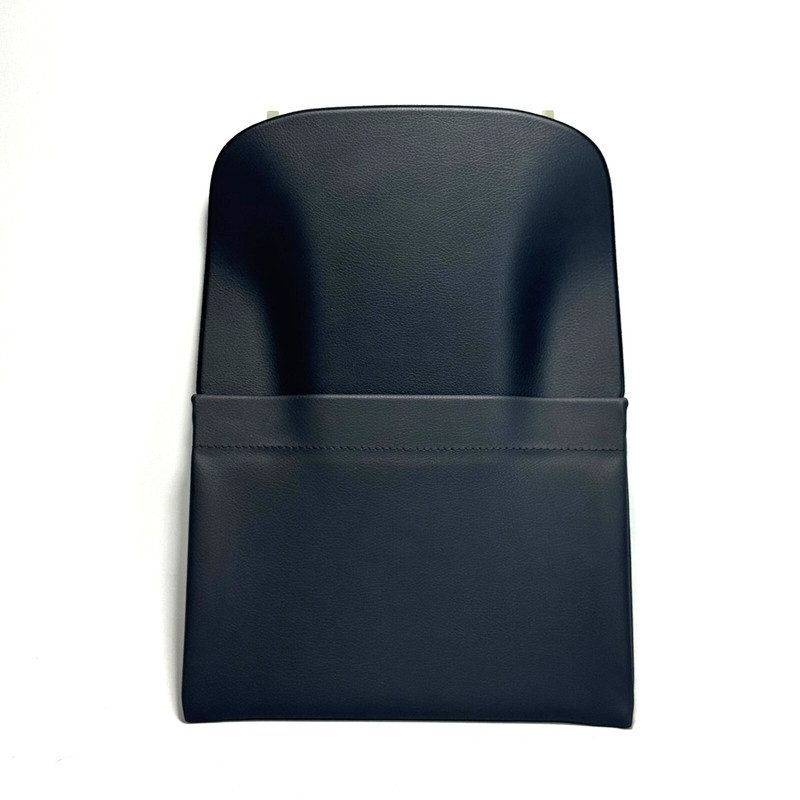 10-18 MERCEDES E350 FRONT RIGHT SIDE BACKSEAT PANEL COVER TRIM 2049105301 OEM