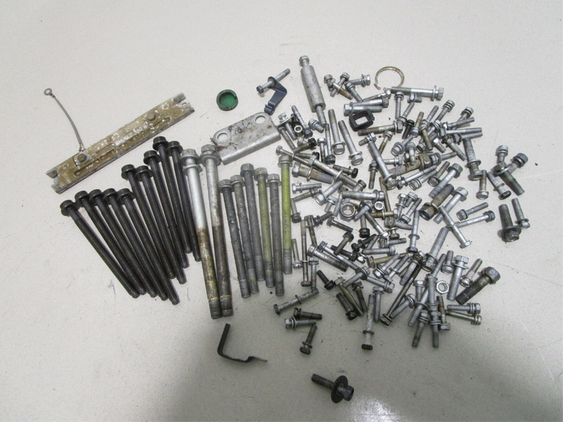 Misc Engine Hardware Nuts Bolts 2007 Yamaha F90TLR Outboard 90 HP 4 Stroke