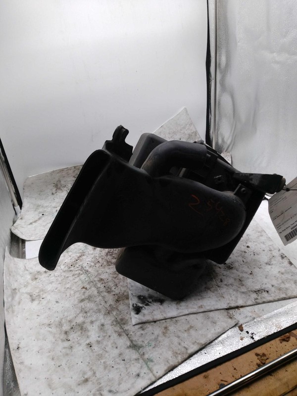 2017 Dodge Journey Air Cleaner Assembly 3.6L OEM 68224901AC Used