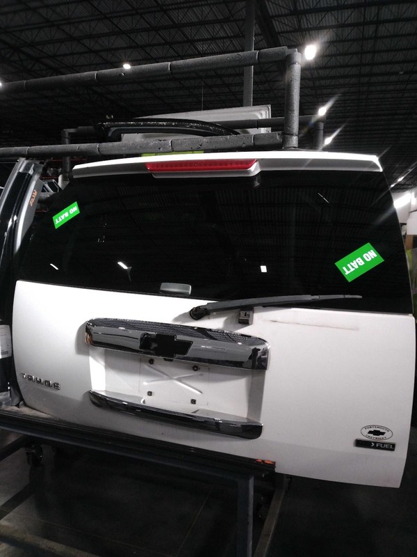 Used Deck Lid fits: 2009 Chevrolet Tahoe steel w/o privacy tint glass manual lif
