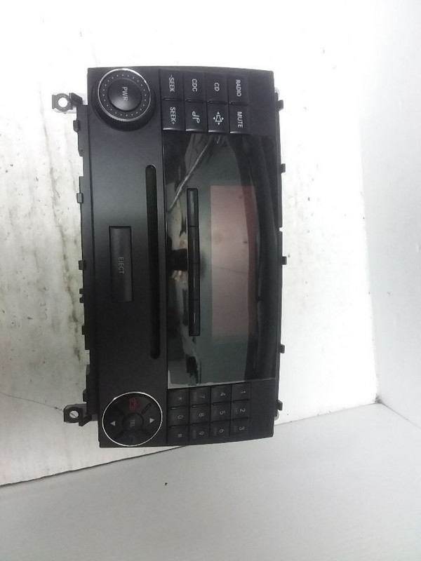 Radio Receiver 209 Type CLK350 Fits 07-09 MERCEDES CLK 2098702189