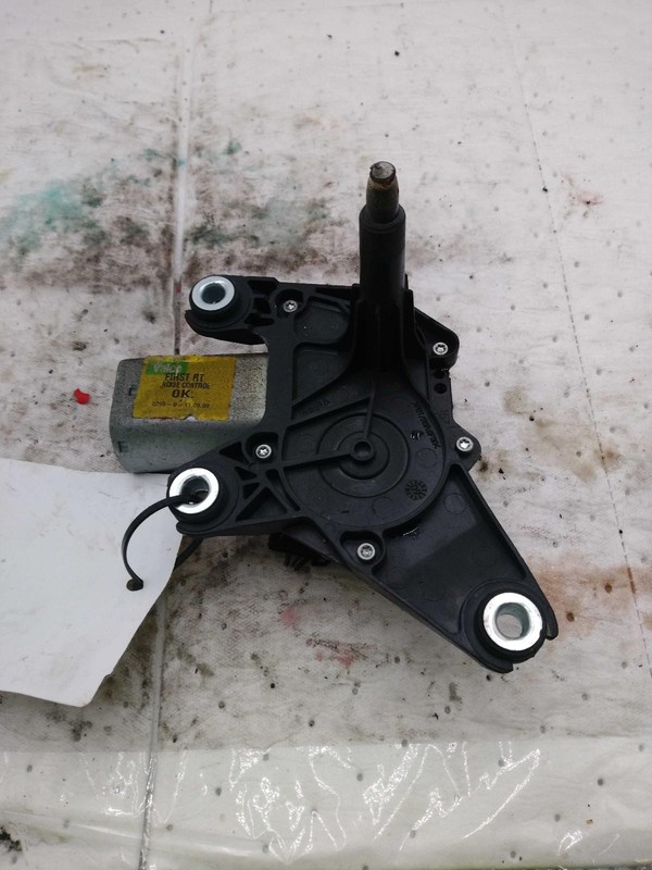 Used Back Glass Wiper Motor fits: 2010 Dodge CaravanGrade A