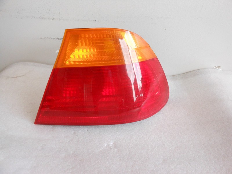 1999-2003 BMW E46 COUPE 320I 323I 325I 328I 330I RIGHT TAIL LIGHT OEM 8364726