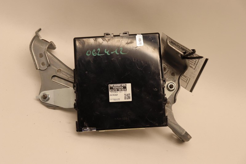 2013-2015 LEXUS RX350 POWER SUPPLY CONTROL MODULE UNIT OEM