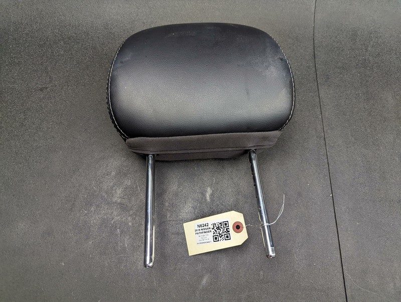 Front Right Left Headrest Leather 2019 Nissan Pathfinder 86400-9PG1A 2018