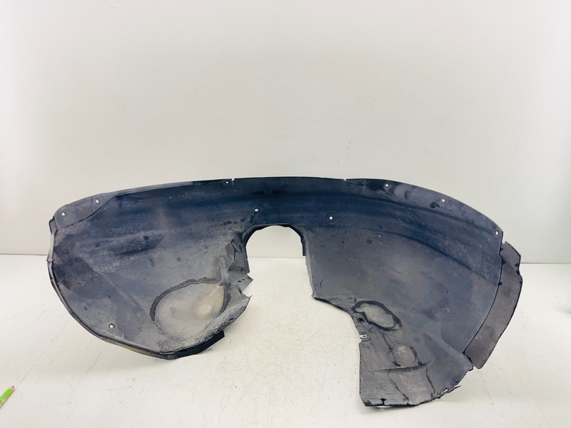 2018-2020 BUICK REGAL FRONT RIGHT FENDER LINER SPLASH GUARD SHIELD OEM