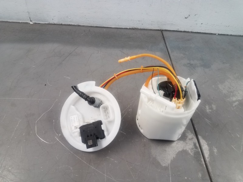 2025 BMW M3 Comp xDrive G80 Fuel Pump / Sending Unit #8926 E5