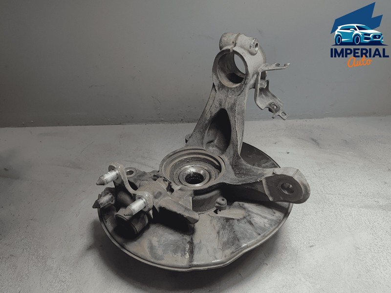 Honda Civic 2016-2021 Front Passenger Side Spindle Knucle Hub OEM