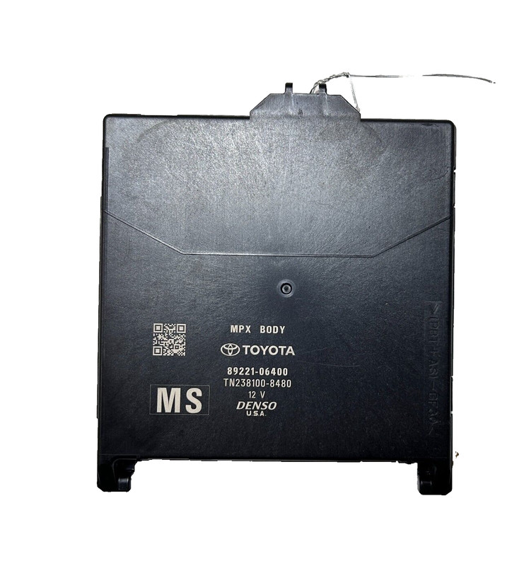 TOYOTA CAMRY LE SE 2019-2020 MULTIPLEX NETWORK BODY COMPUTER CONTROL MODULE OEM