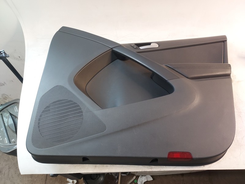 2009-2017 Volkswagen Tiguan Passenger Side Right Front Door Trim Panel Black OEM