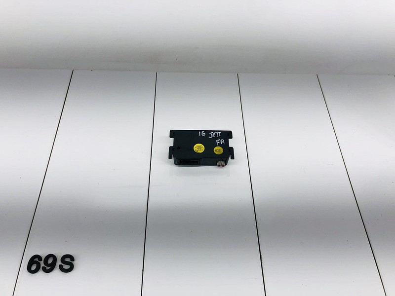 16-18 VOLKSWAGEN JETTA GPS NAVI NAVIGATION CONTROL MODULE OEM