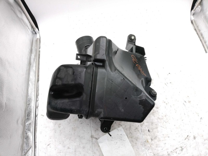 2007 Lexus GS350 Air Cleaner Assembly OEM 3.5L V6 Used, Scratches