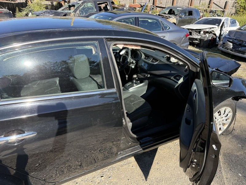 2013-2019 Nissan Sentra Right Passenger Side Rocker With Post Black