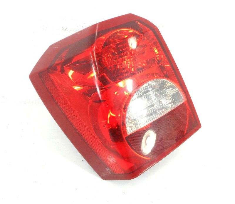 Dodge Caliber TailLight Lamp Driver Left OEM 2008-2012