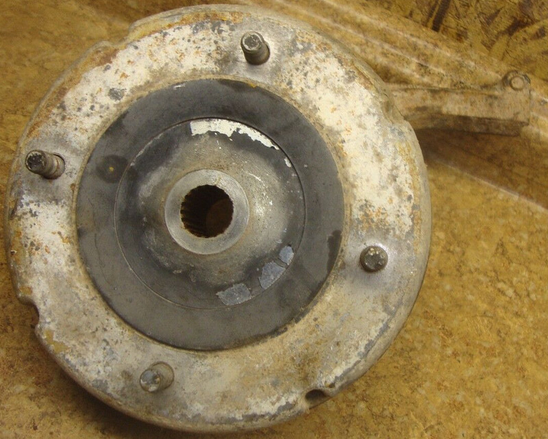 1992 Suzuki ATV Quad Runner LT-4WD LTF 250 LT250 Right Front Drum Brake Knuckle
