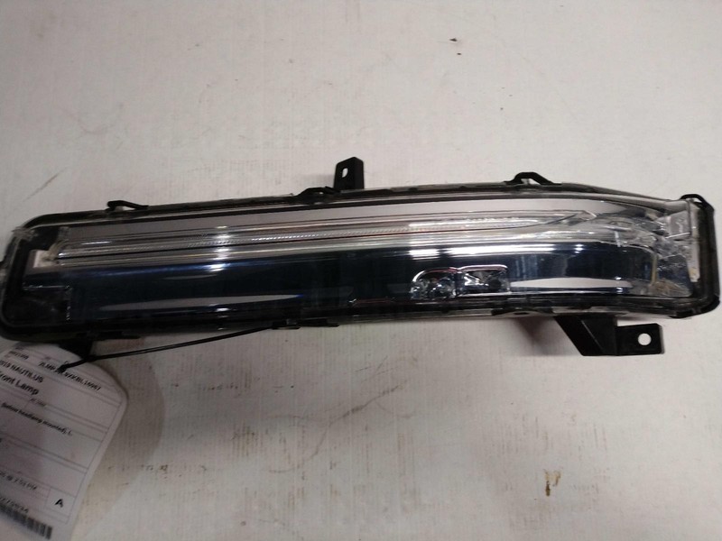 2019 Lincoln Nautilus Grey Left Accent Light Assembly - Used, 90k Miles