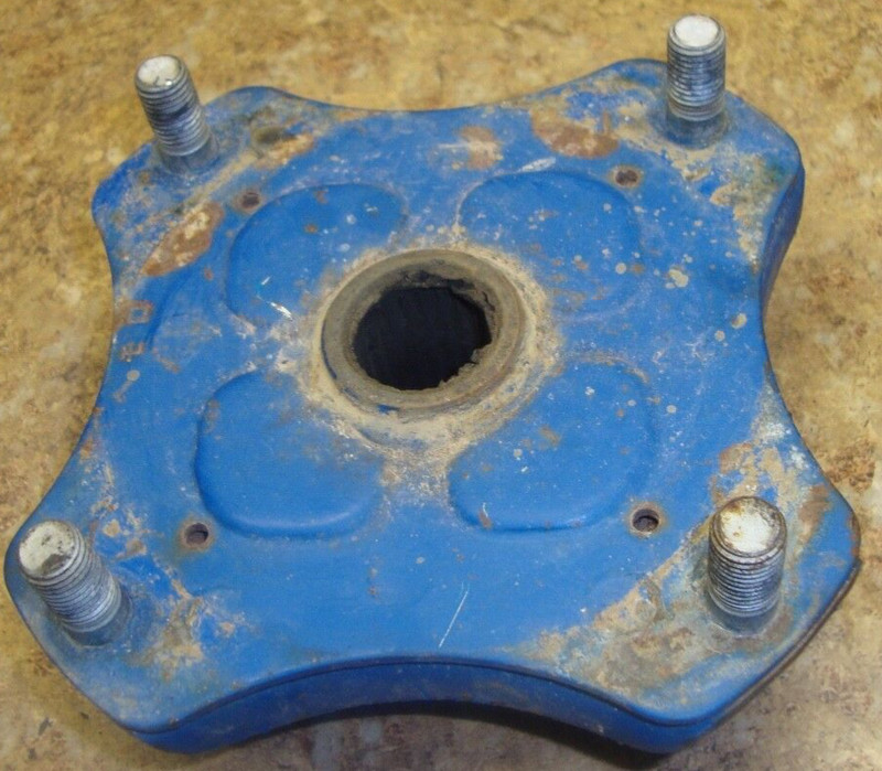 1989 Suzuki ATV LT250 LT 250 Quadsport Rear Back Spindle Wheel Hub Quad Sport