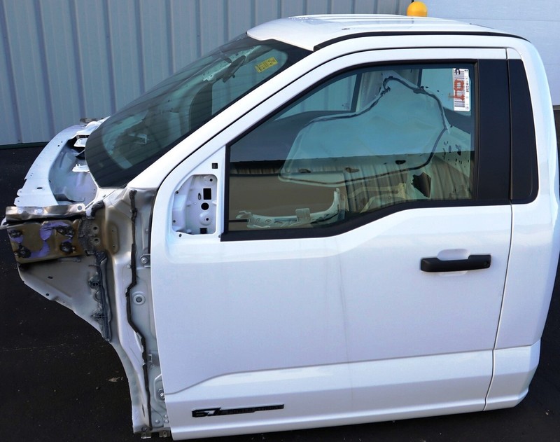 23-26 SUPER DUTY Front Door Left RL3Z1020125A Driver-Side WHITE LH OE OEM
