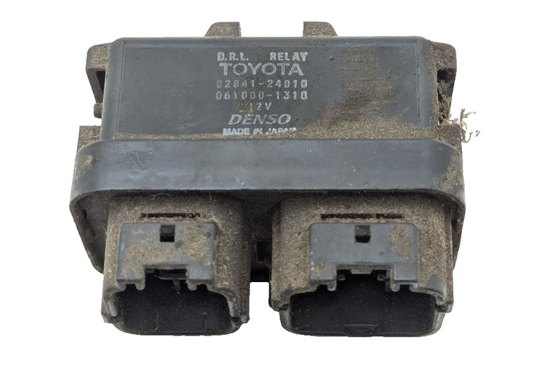 1996 Lexus LS400 D.R.L. Running Light Control Relay Unit 82841-24010