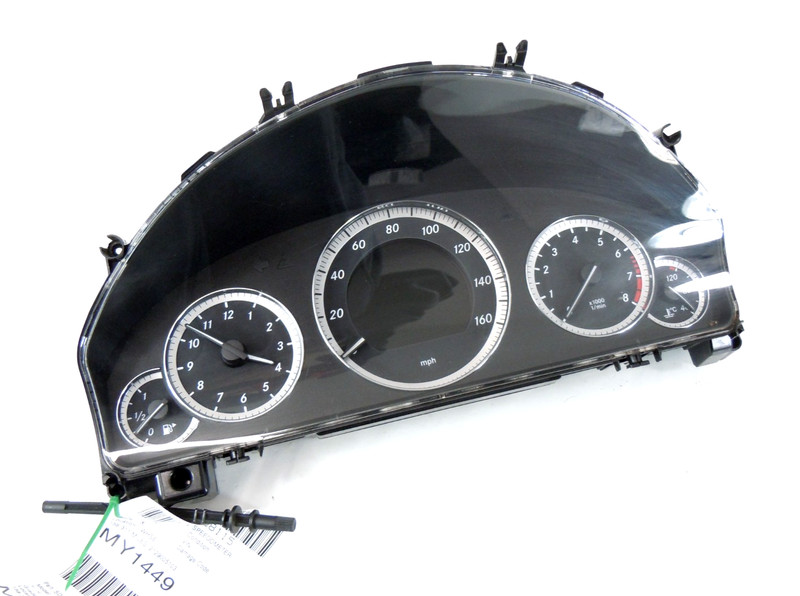 2010 10 Mercedes-Benz E350 Sedan Speedometer Instrument Cluster OEM 158K