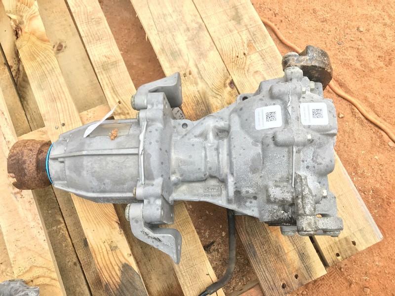17 18 19 FORD ESCAPE REAR CARRIER DIFFERENTIAL CASE ASSEMBLY OEM S-164-A