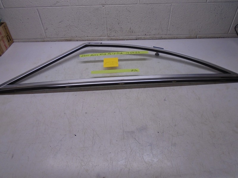 Z7a 2001 Astro Boat Windshield Port Wing Piece 1950SS