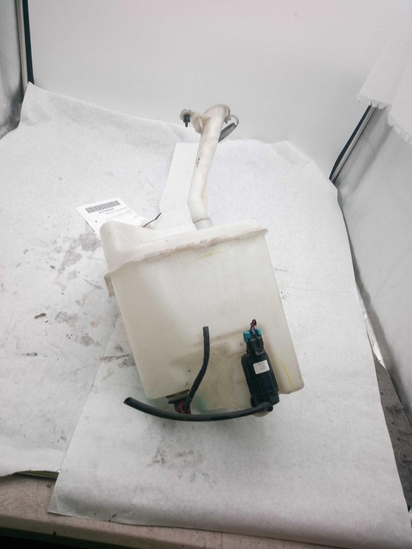 2014 Nissan Sentra Washer Fluid Reservoir OEM Grey 1.80L 102K Miles