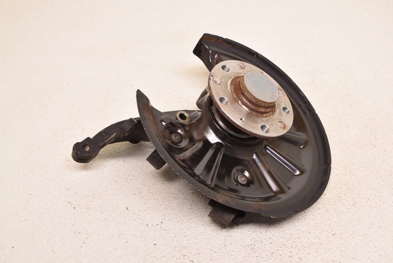 MK7 VW GTI Rear Left Spindle Knuckle Driver Side W PP Dust Shield Oem 2015-2021