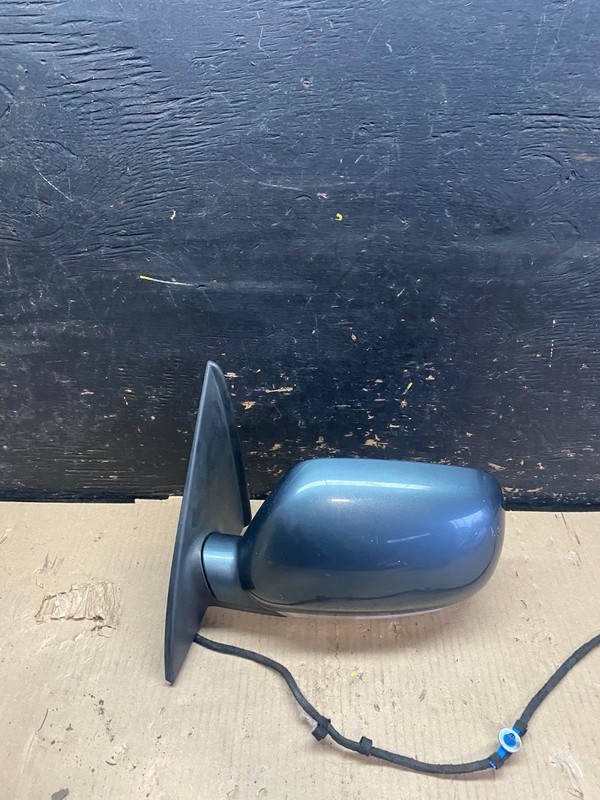 2004 to 2007 Volkswagen Touareg Left Door Power View Door Mirror OEM V3444 IT