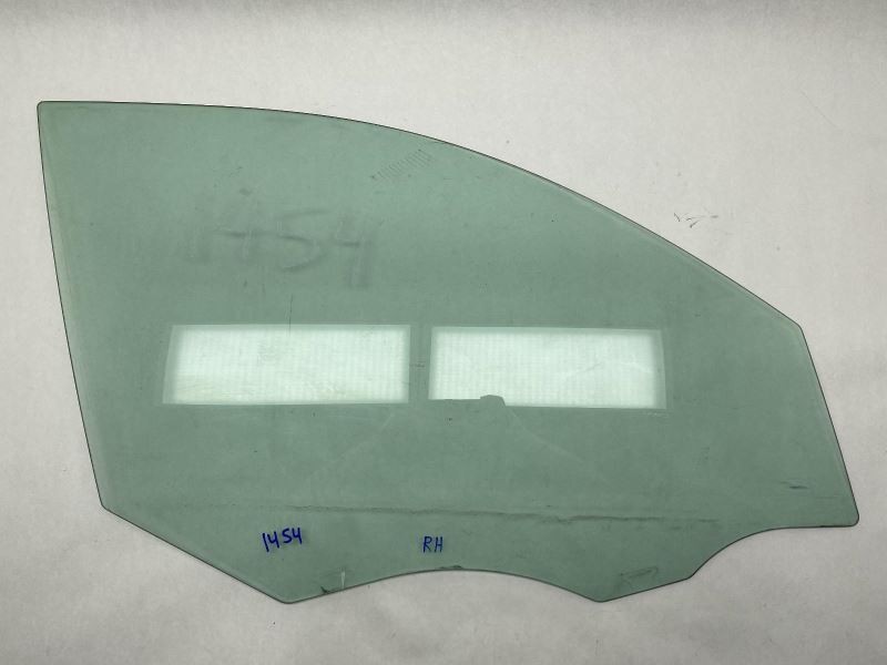 Right Front Door Window Glass Fits 2011-2015 Kia Sorento 80883 ***NO SHIPPING***