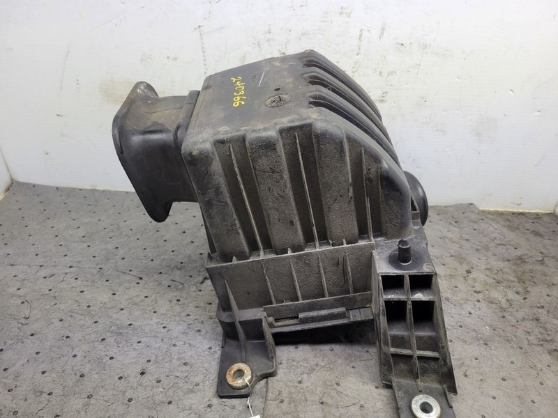 Air Cleaner Fits 04-09 DURANGO 1450394